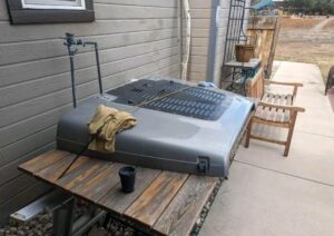 Jeep TJ (97-06) OEM Hood w/ Poison Spyder
Louvre