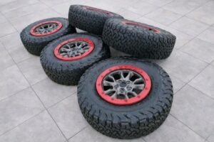 17" Jeep Wrangler 392 Gladiator Rubicon 2021 2022 OEM BEADLOCK wheel rim RED NEW