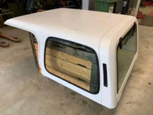 Jeep TJ white hardtop 1997-06